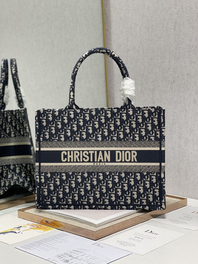 Dior Shopping Bags